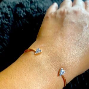 Henri Bendel rose gold heart cuff